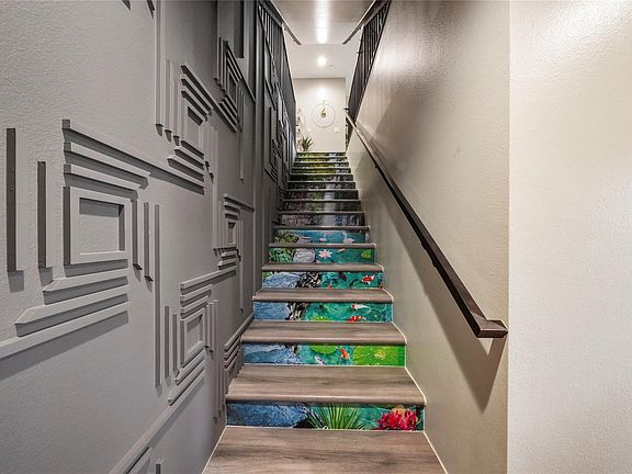 4th image of 4703 Ward St