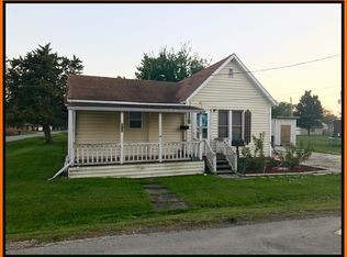 424 E Bartlett St, La Plata, MO 63549