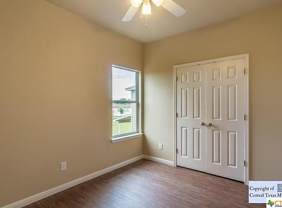 5th image of 583 Advantage Dr