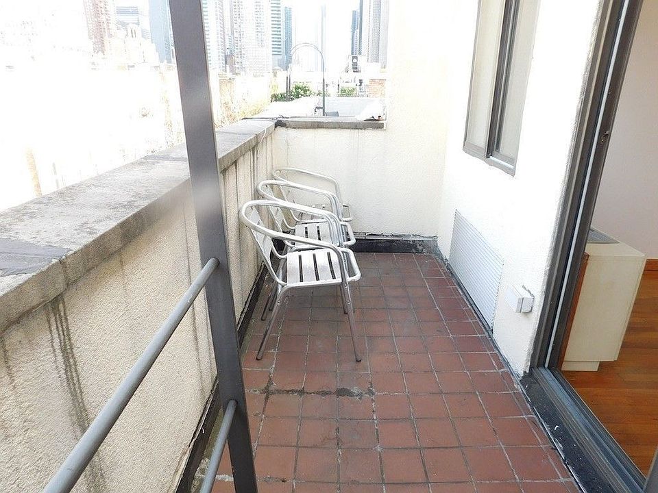 1st image of 455 W 46th St #5F