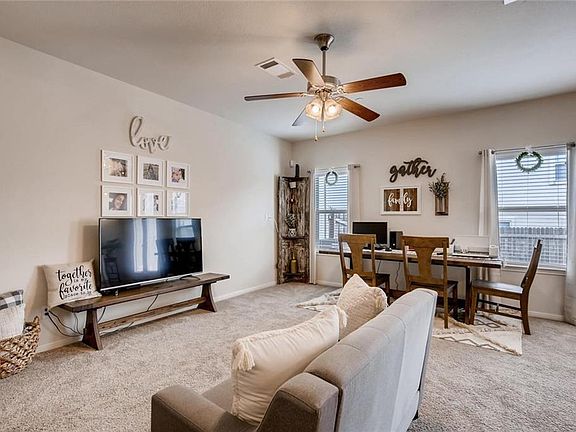 4th image of 1701 S Bell Blvd APT 1402