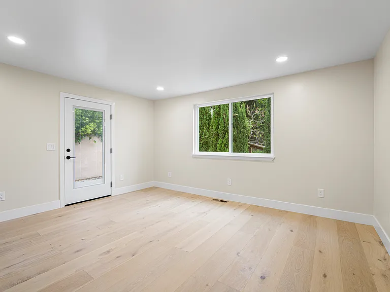 483 Boynton Ave — Photo 23