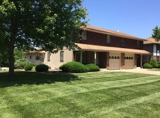 11246 E 71st Ter, Raytown, MO 64133