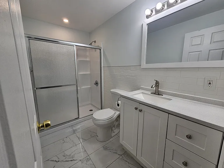 41-43 Little Neck Pkwy #1 — Photo 6