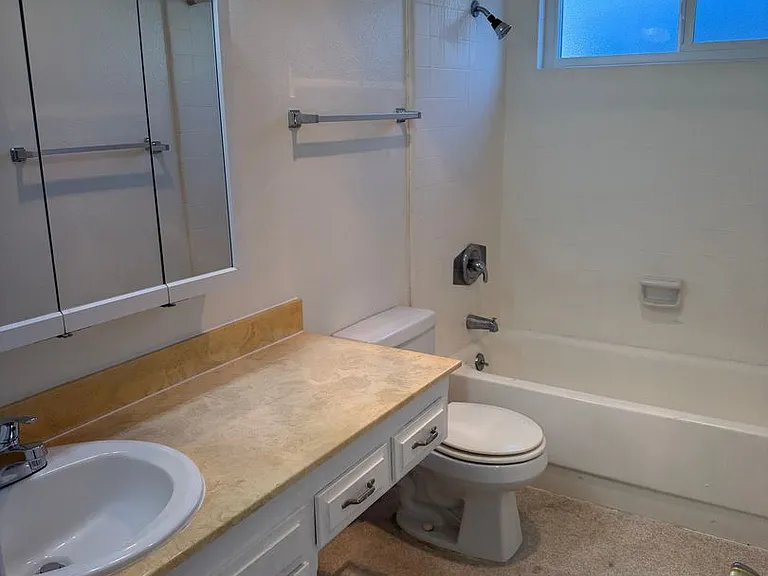 5255 Cass St #4 — Photo 17