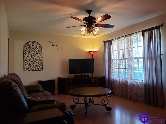 5th image of 107 Larkspur Dr