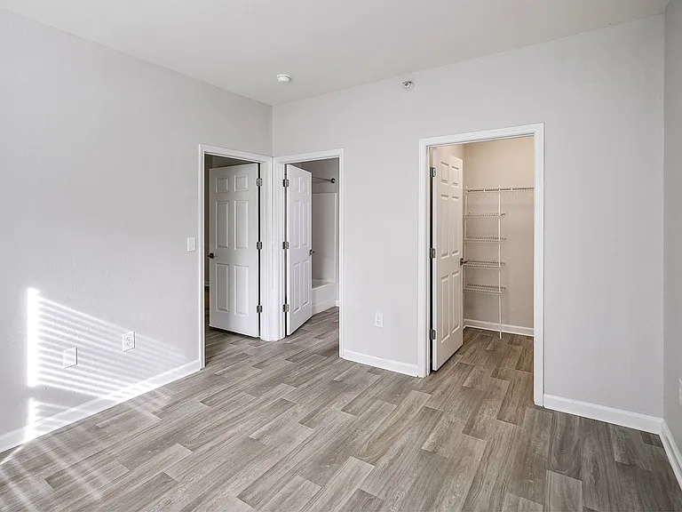 Lumen Heights — Photo 12