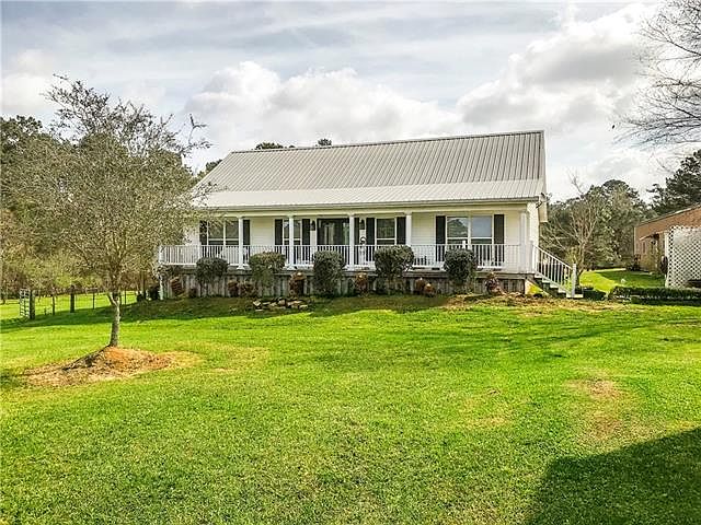 2nd image of 80546 Chenel Rd