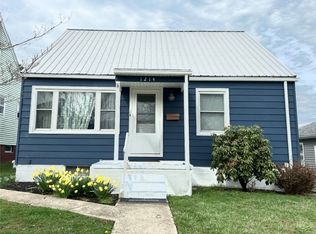 1214 Wentworth Ave, Toronto, OH 43964