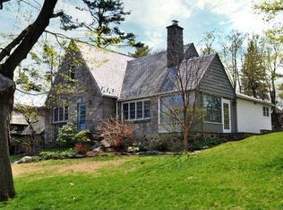100 Burnside Dr, Hastings On Hudson, NY 10706