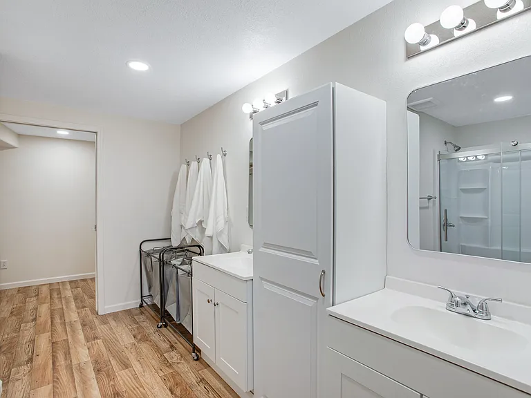 1606 Northbrook Dr — Photo 19