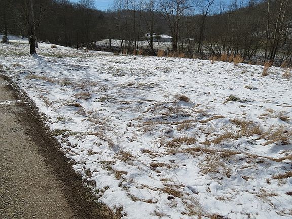 2nd image of 241 Pleasant Ln