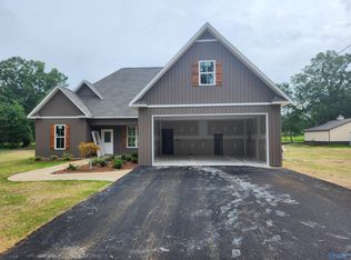 114 Kaying Rd, Gadsden, AL 35903
