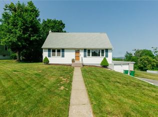 2 William St, Fishkill, NY 12524