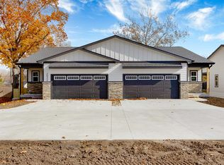 2022 Browning Ave, Manhattan, KS 66502