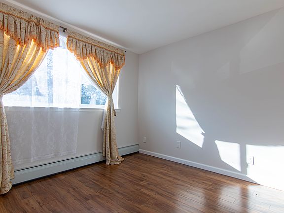 5th image of 1871 Shore Pkwy #2-3