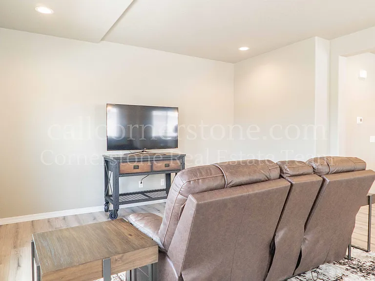 8056 Woodmen Center Hts — Photo 15