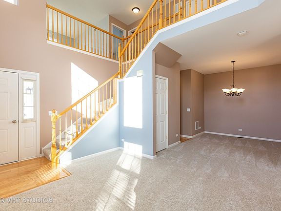 2nd image of 3240 Ronan Dr