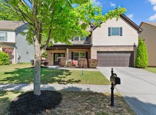 5533 Leaf Ridge Ln, Buford, GA 30518