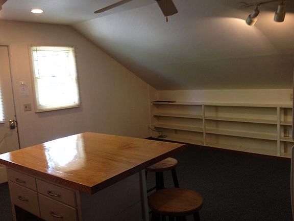 4th image of 405 E 2nd St #3