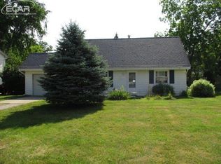 644 Franklin St, Linden, MI
