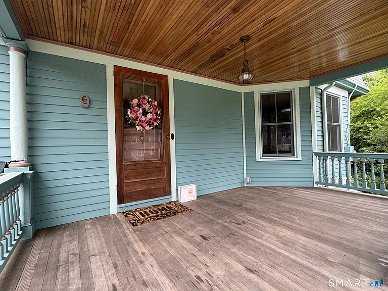 9 Lemay St — Photo 6