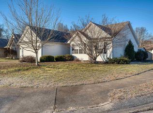 7402 Baltic Dr, Evansville, IN 47711