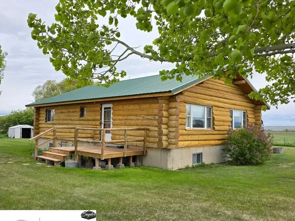 11237 Us Highway 26, Kinnear, WY 82516