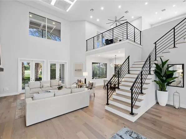 7834 Classics DR, NAPLES, FL 34113
