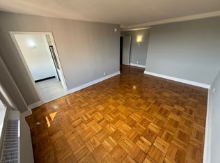 189-02 64th Ave #11D, Fresh Meadows, NY 11365