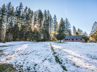 20559 E Country Club Rd, Brightwood, OR