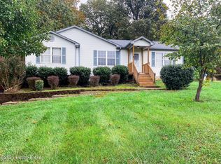 82 Persimmon Ct, Vine Grove, KY 40175