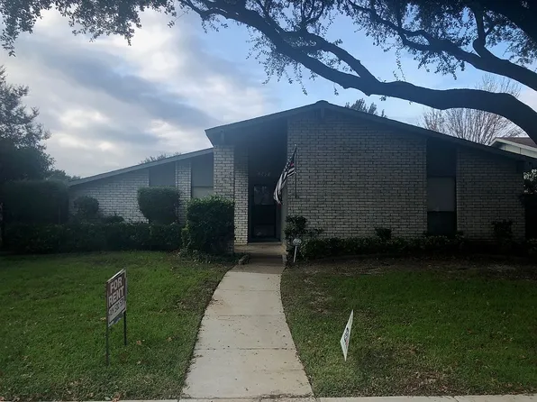 247 Woodhurst Dr, Coppell, TX 75019