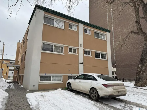 UNIT 2A-2125 LORNE STREET, Regina, SK S4P 2M6