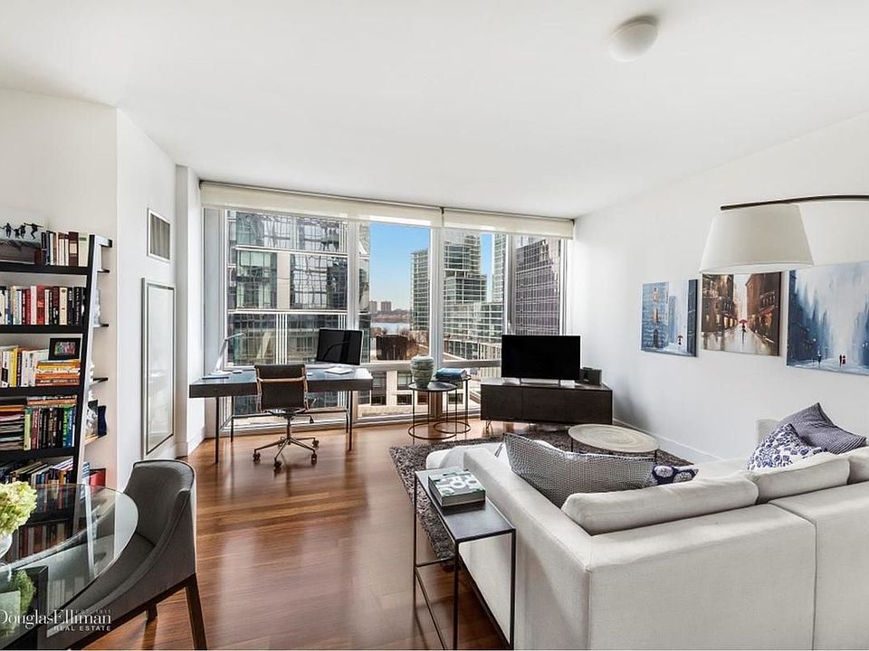 1st image of 10 W End Ave APT 10E