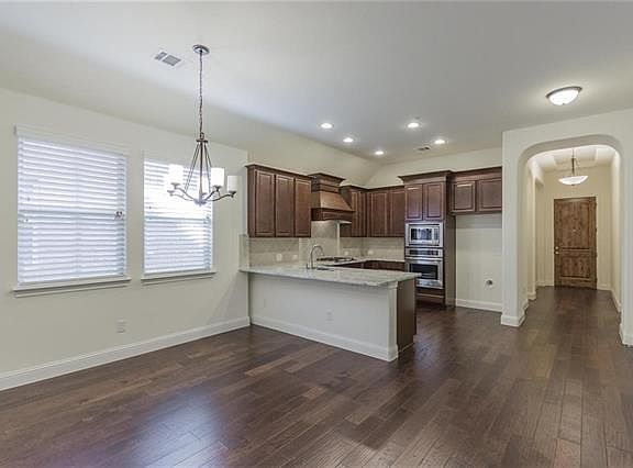 5th image of 8628 Grassland Dr