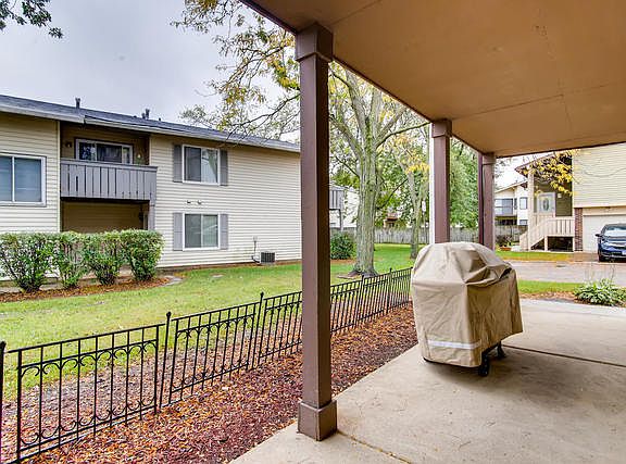 4th image of 6 Grace Ct #6