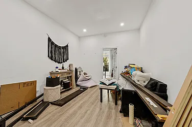 Rented by Aryeh Realty