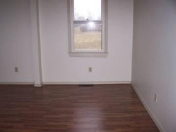 4th image of 936 N 11th St