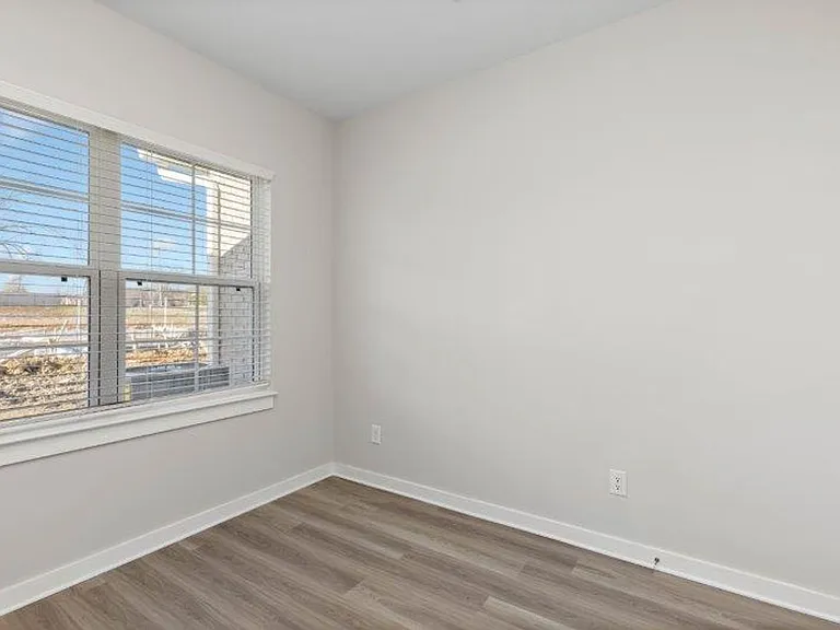 Stadium Townhomes — Photo 7