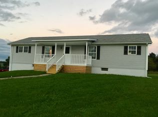 11906 North Rd, Freedom, NY 14065