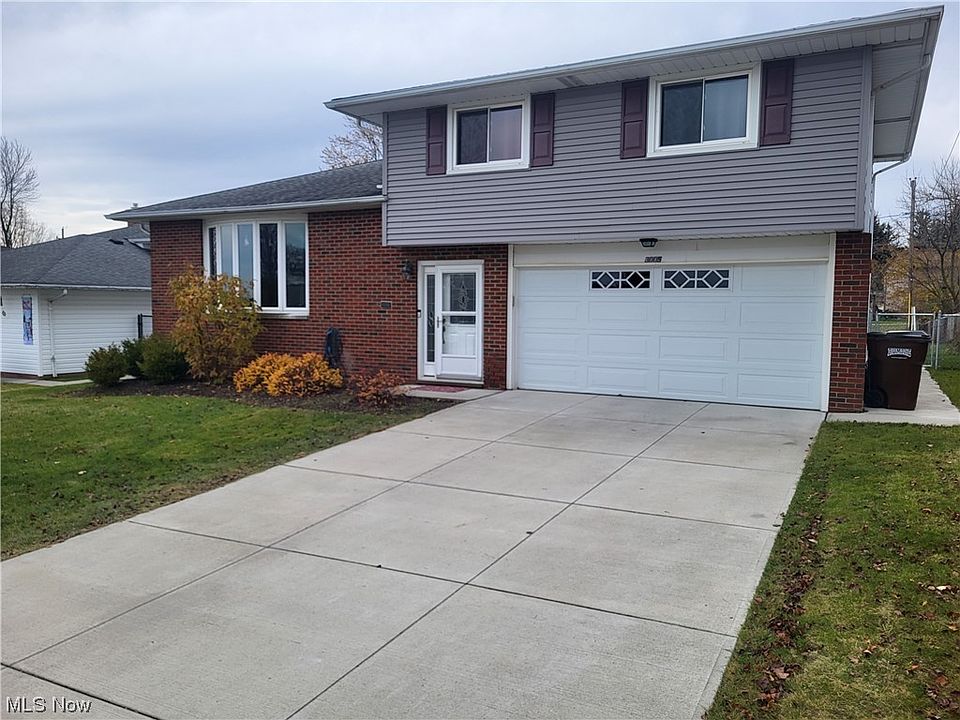 1st image of 3005 Bowmen Ln