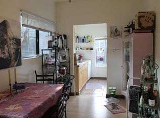 6110 Hillegass Ave, Oakland, CA 94618
