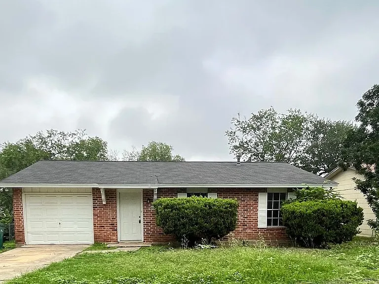 7607 Sage Oak Dr — Photo 1