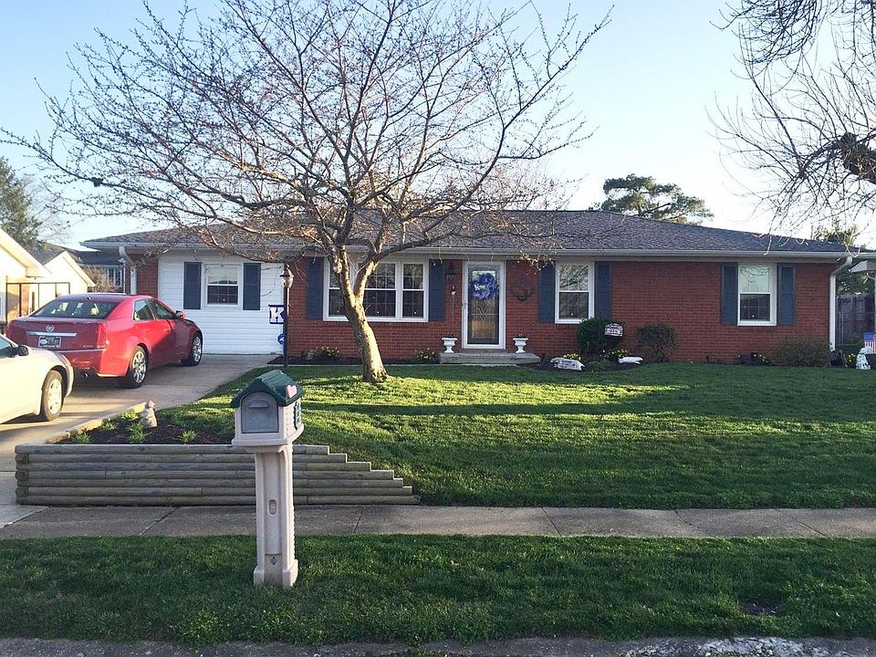 1st image of 418 Nottaway Dr