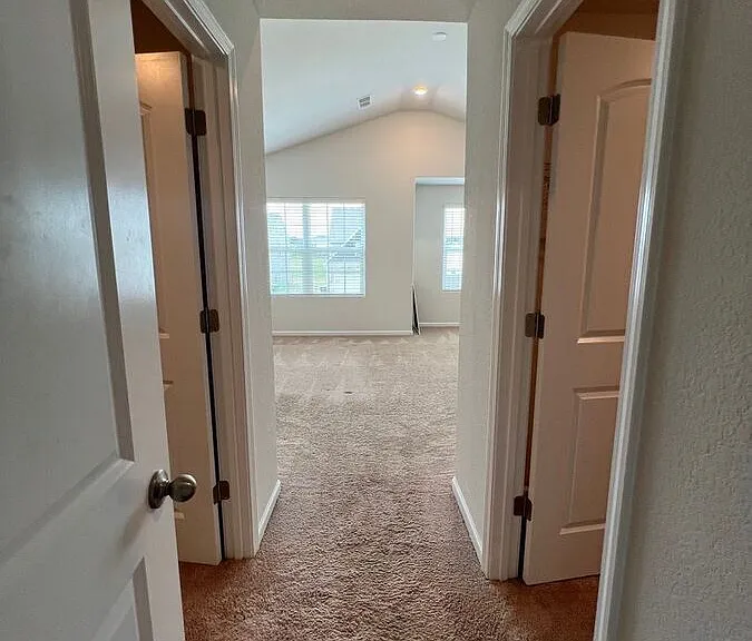 608 Frosty Way — Photo 20