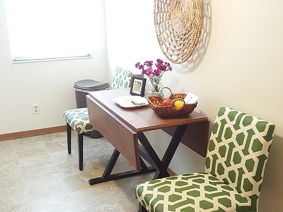 5th image of 300 E 57th St #1W