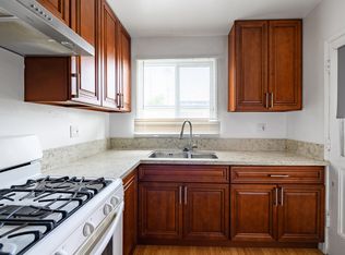 2032 Delaware Ave, Santa Monica, CA 90404