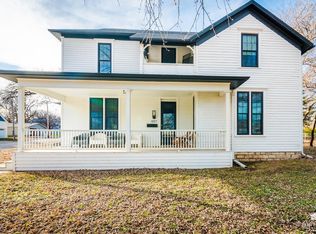 601 Poplar St, Wamego, KS 66547