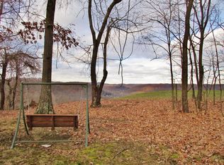 1 Via Naples, Smock, PA 15480